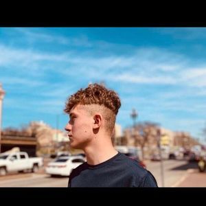 Meet your Posher, Ethan